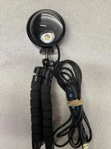 Sonix Golden Hour Tripod Light - Black - Picture 1 of 2