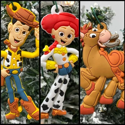 Disney Toy Story Adorno de Navidad Juego de 3 Piezas con Woody y Bullseye Nuevo Foto 1 de 4