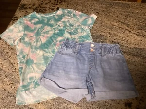 EUC Abercrombie Kids Denim High-rise Mini Mom Short & Tye  Dye Top Size 13/14 - Picture 1 of 5