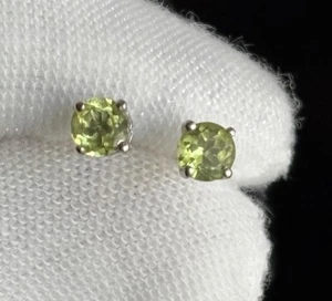 14k White Gold Peridot Stud Earrings 3mm Solid Unisex Adult or Teen or Child - Picture 1 of 12