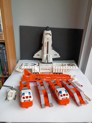 Transportador transbordador espacial Hot Wheels MEGA-RIG 1996 de colección #16757  Foto 1 de 4