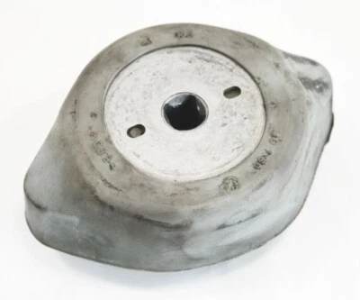 Buje de montaje de transmisión Audi A4 A6 VW Passat B5 B5.5 automático 8D0 399 151 N Foto 1 de 2