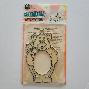 Bear 4118 Kelly's Crafts Paint-N-Hang Sunbeams Suncatchers Photo Magnet - Picture 1 of 2