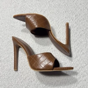 Boohoo Women’s Heels Slip On Brown Crocodile Skin Pointy Heel Sz 38 US 7 - Picture 1 of 14