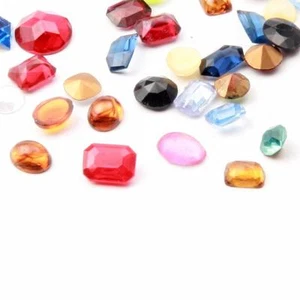 Lot (36) Czech vintage mixed molded faceted glass cabochons rhinestones - Picture 1 of 3