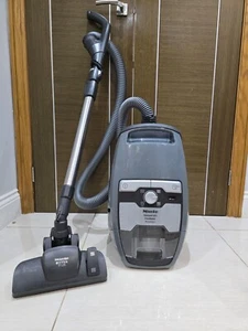 Miele Blizzard CX1 Cat & Dog Flex Vacuum Cleaner - GREY - USED - RRP £489.99 - Picture 1 of 5