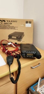Yaesu Ft 857D - Photo 1/8
