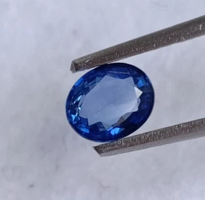 Natürlicher Ceylon Saphir oval geschnitten Top Qualität loser Edelstein zertifiziert 0,37 cts - Bild 1 von 8