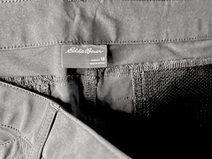 Eddie Bauer Size 18 Convertible Bermuda, Crop, Pant Pure Black Polyester Spandex - Picture 1 of 14