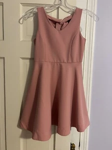 Tween Diva, Pink Midi Dress with Bow in back. Size 8 - Picture 1 of 4