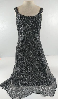 Vestido Sangría Damas Blanco y Negro Pullover Sin Mangas Estilo Tanque Talla 8 (264) Foto 1 de 4