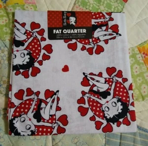 Betty Boop Heart's ❤️ Fat Quarter 18"x21" 100% cotton New! Free shipping! - Picture 1 of 4