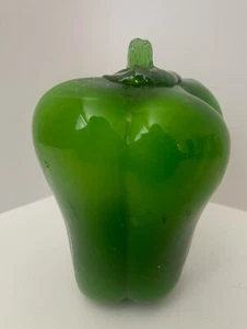 Vidrio artístico vintage inspirado en Murano decoración de pimiento verde tamaño natural soplado a mano - Imagen 1 de 6