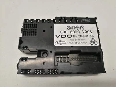 Smart ForTwo 450 SAM Cassetta Fusibili Centralina Elettrica Centrale 0006090V005 - Immagine 1 di 3