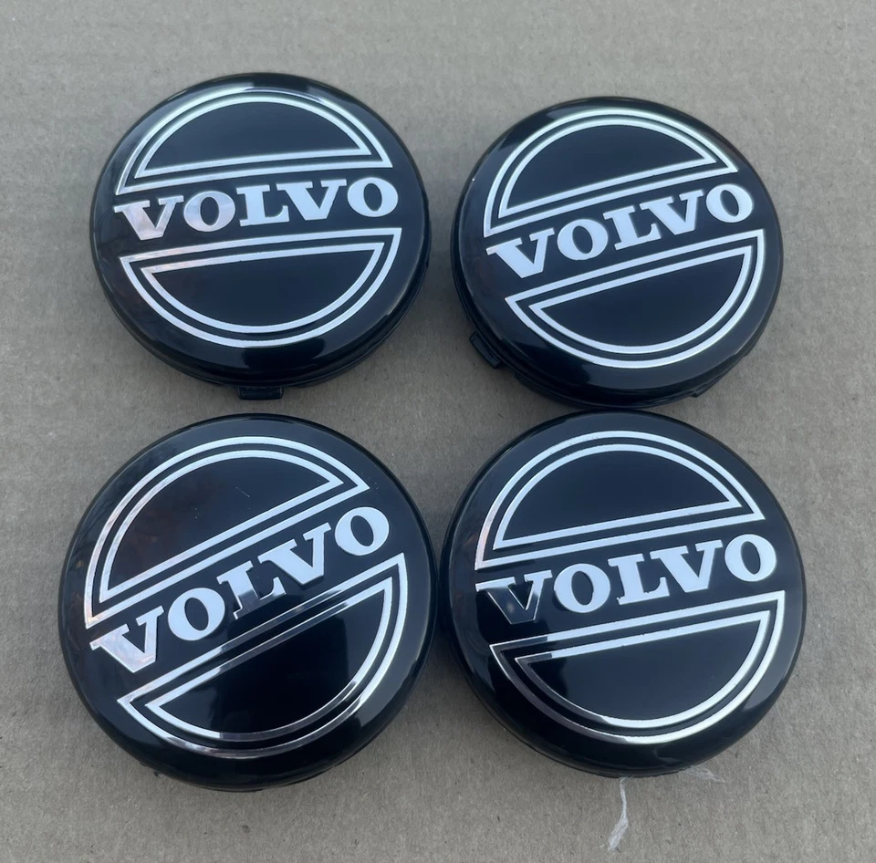 JUEGO DE 4 TAPACUBOS VOLVO NEGRO CENTRO CUBIERTA LOGO LLANTAS 3546923 Foto 1 de 4