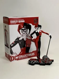 Harley Quinn Red White Black Adam Hughes 7 Inch Numbered Limited Edition - Imagen 1 de 12
