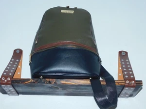 ADRIENNE VITTADINI TRI~COLOR MOSS GREEN, BLACK & DARK CAMEL W/INITIAL ZIP PULLS - Picture 1 of 17
