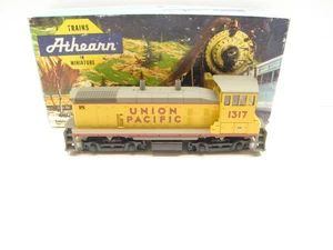 ATHEARN UNION PACIFIC - SW 1500 #1317 - HO SCALE -DUMMY - Picture 1 of 8