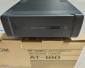 ICOM AT-180 Antenna Tuner for IC-703/706/706MKII/718/7000/7100/7200 w/ Box - Afbeelding 1 van 5