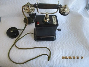 Ancien téléphone à manivelle haut parleur K.T.A.S. - Photo 1/8