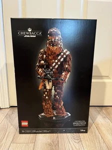 75371 LEGO Star Wars Chewbacca *Retired Set* - Brand new Perfect Box - Picture 1 of 2
