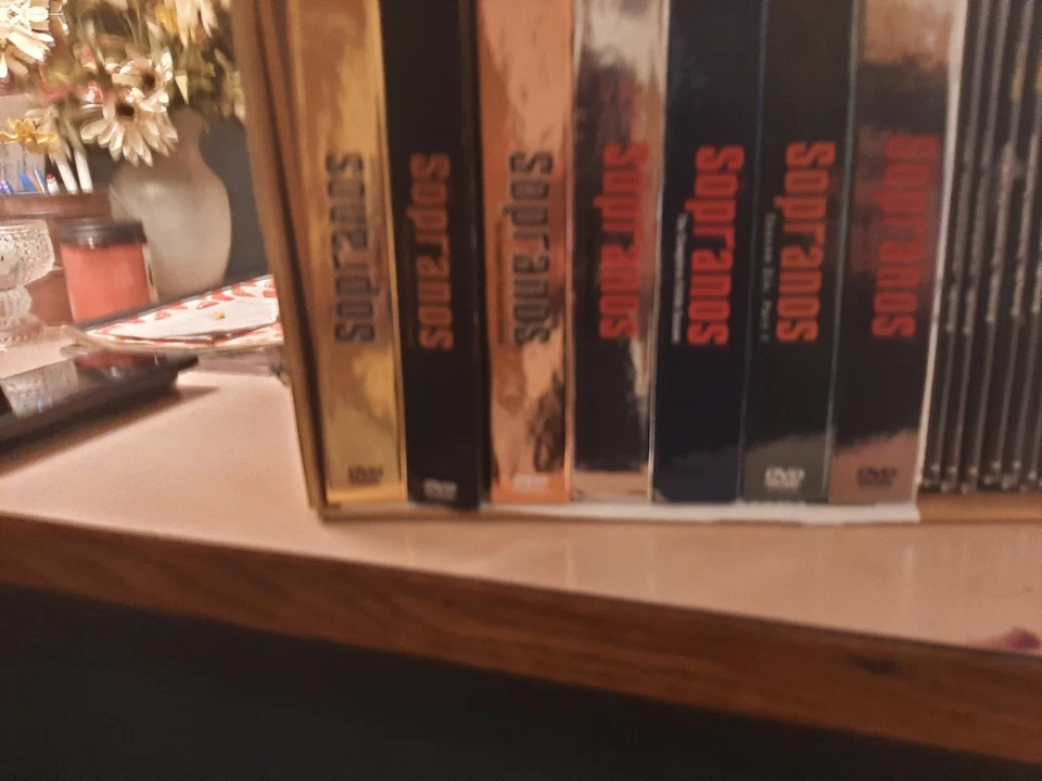 Название: Клан Сопрано полный серии DVD бокс-сет (HBO, сезоны 1-6) описание: - Изображение 1 из 1