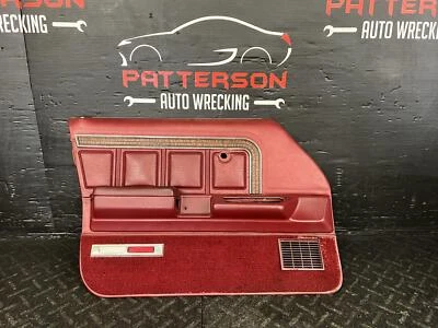 75 FORD TAMAÑO COMPLETO LTD CONDUCTOR DELANTERO MANUAL INTERIOR PUERTA MOLDURA PANEL GRANATE INT JD Foto 1 de 4