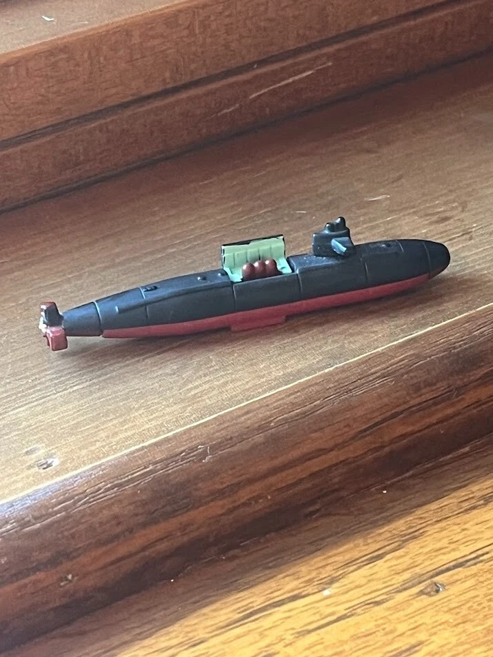 Submarino Galoob Micro Machines Clase Los Angeles 1994 3" militar submarino negro Foto 1 de 4