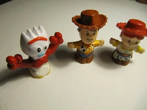 Fisher Price Little People 2018 Disney Toy Story Woody und Jessie KOSTENLOSER VERSAND - Bild 1 von 8