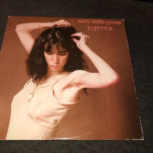 PATTI SMITH GROUP EASTER LP Vinyl Record Vintage Music Album - Picture 1 of 5