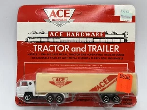 Ace Hardware Tractor & Trailer Plastic & Diecast Hong Kong 1/100 Scale - Picture 1 of 8
