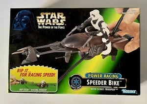 Star Wars: Power Of The Force Rip Cord Speeder Bike w/ Scout Trooper! - Picture 1 of 3