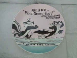 Looney Tunes / Warner Bros. - Who Scent You?  - Plate - Pepe' Le Pew - Skunk - Picture 1 of 4