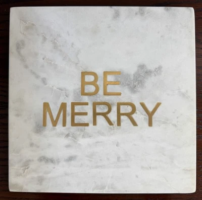 Tábua de servir charcutaria queijo Natal mármore quadrado Gold Be Merry 10 x 10 - Imagem 1 de 2