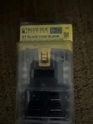 Blue Sea Systems 5025 6-Circuit ST Blade Fuse Block with Ground & Cover 100A - Image 1 of 2