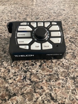 TC-Helicon Perform-v Vocal Effects Processor