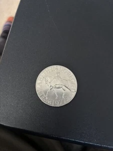 jubilee coin 1977 queen elizabeth 2 - Picture 1 of 2