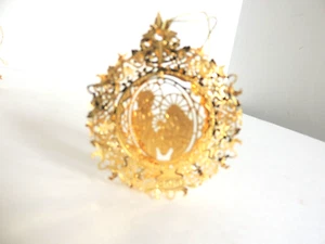 2016 Danbury Mint NATIVITY WREATH Gold Christmas Holiday Ornament Holy family - Picture 1 of 1