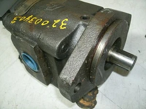 BOMBA HIDRÁULICA INTERTECH COMERCIAL 853111039 PARTE # I-01089-92 NUEVA - Imagen 1 de 3