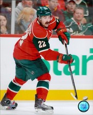 Cal Clutterbuck Minnesota Wild NHL Licensed Unsigned Glossy 8x10 Hockey Photo A