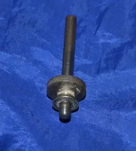 SPOOL PIN THREADED W/THUMB NUT FOR WHITE KENMORE DAMASCUS OTHER SEWING MACHINES - Picture 1 of 3