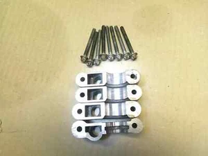 SMART FORTWO 450+451 800CDI, SUPPORTI + VITI FISSAGGIO ALBERO A CAMME LATO SUP. - Foto 1 di 7