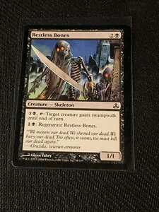 Magic the Gathering Guildpact Restless Bones - Picture 1 of 2