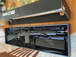 New Tokyo Marui Air Soft M-14 Socum, Sling, ,charger, - Picture 1 of 20
