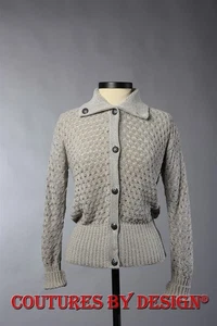 Suéter tejido celosía abierta St John Knits platino mezcla talla mediana nuevo con etiquetas precio de venta sugerido por el fabricante $495 - Imagen 1 de 2