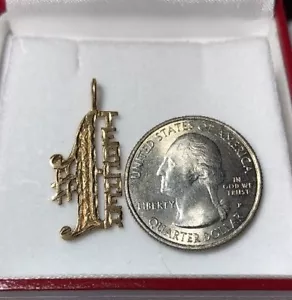 Vintage 14k Yellow Gold Diamond #1 TEACHER Best Mom Gift Charm Necklace Pendant - Picture 1 of 4