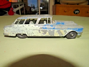 VINTAGE TOOTSIETOY RARE CAST METAL 7"L 1958 PONTIAC SAFARI STATION WAGON TOY CAR - Picture 1 of 11