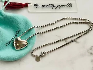 TIFFANY & Co Heart Arrow Necklace Pendant With Pouch Or Box Fast shipping - Picture 1 of 16