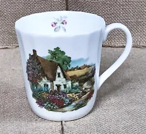 Royal Stuart Reetdach Cottage Bone China Becher Tasse England Goblin Core Hygge - Bild 1 von 7