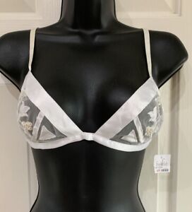 Frederick's of Hollywood Lace Bra White Style 357 New $32.00
